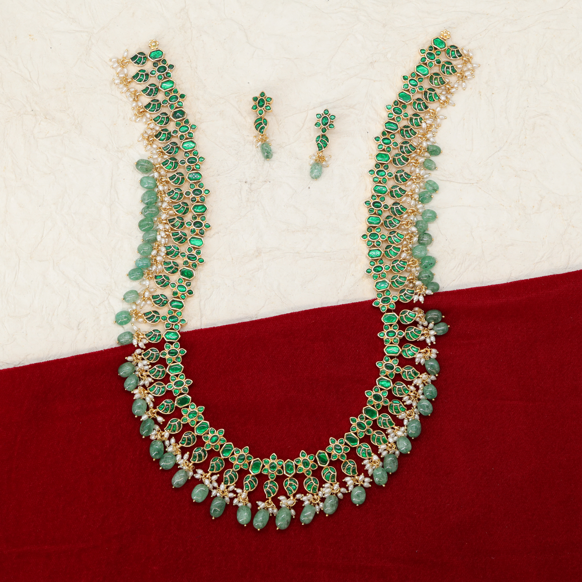 Graduated Mango Motif Kempu Long Haara with Beaded Drop Border