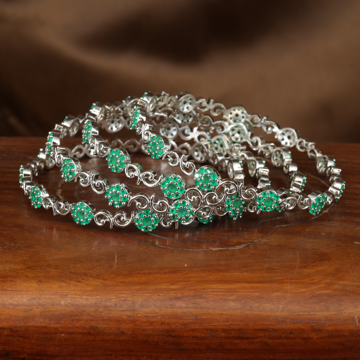 Lunareth Scroll Chain Rhodium Bangles with Decorative Circle Accents