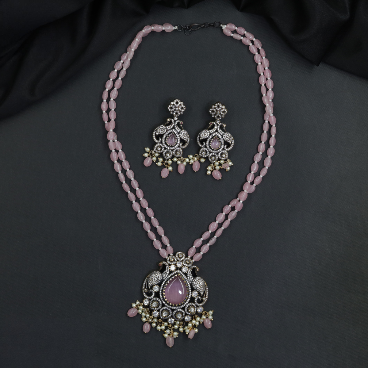 Kundan Beaded Chain with Ornate Peacock Pendant