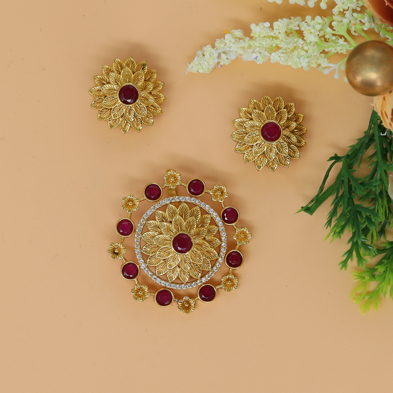 Divya Pushpa Chakra Pendant Set with Gemstone Ring Accents