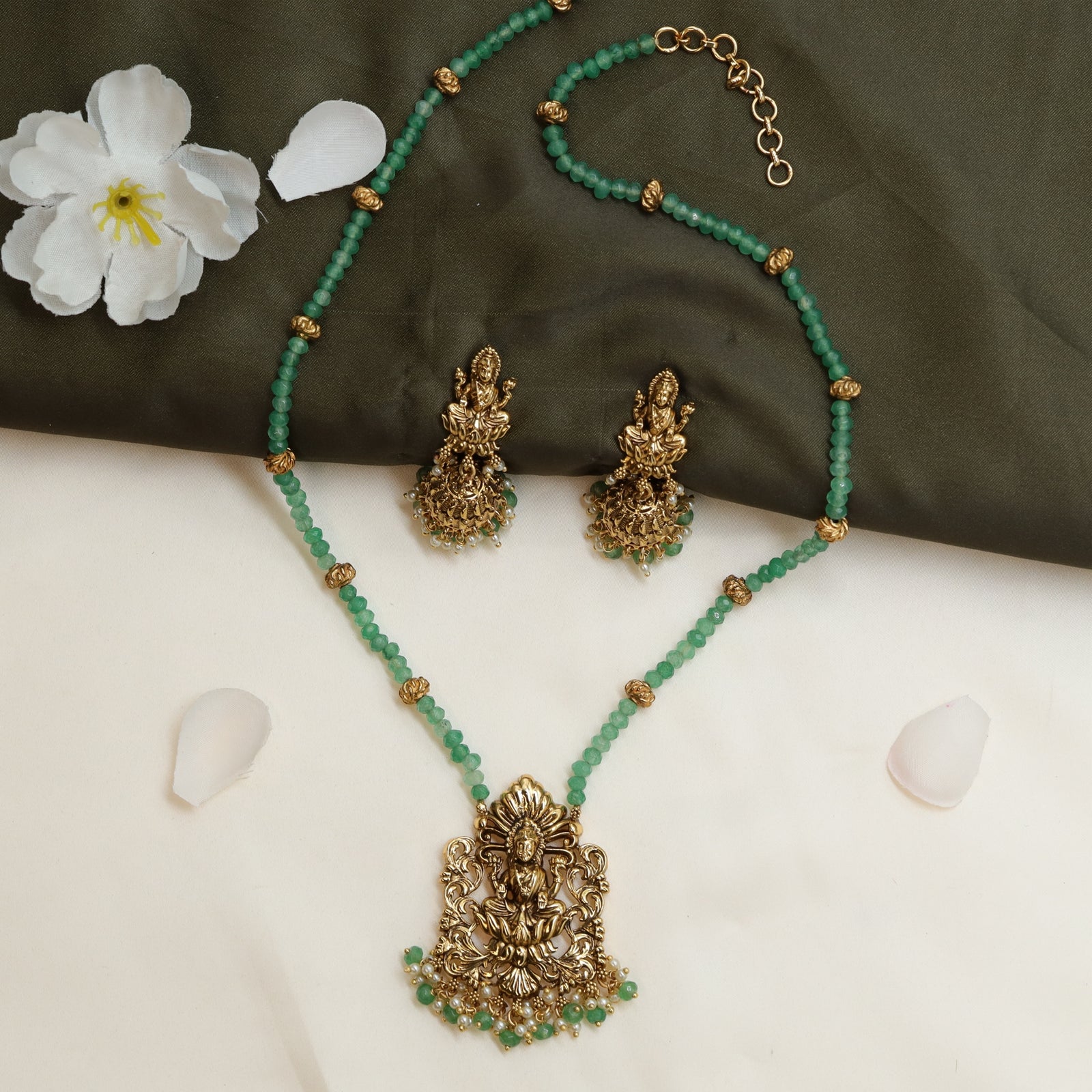 Kamala Rekha Chain with Framed Lakshmi Emblem and Bead Finish