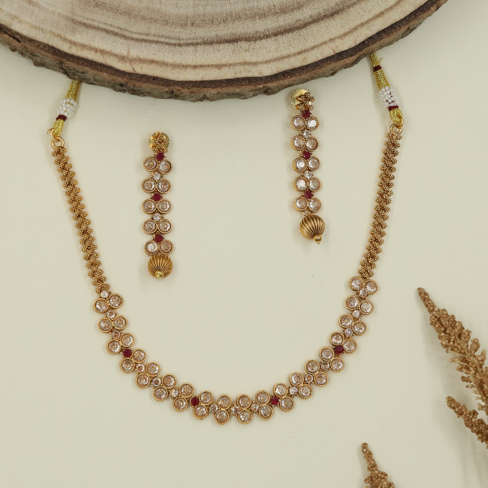 Floral round antique necklace with grouped panels and lightweight chain